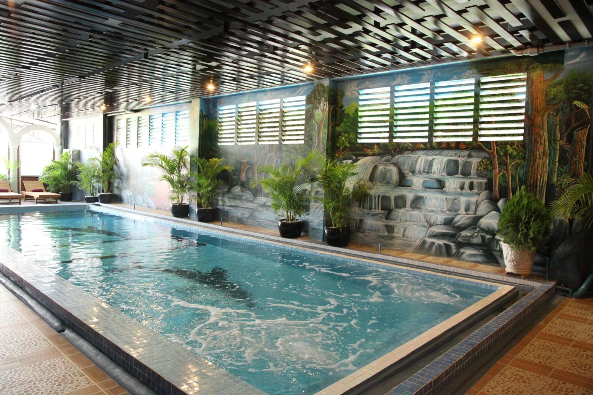 King Fy Hotel Батамбанг Екстериор снимка